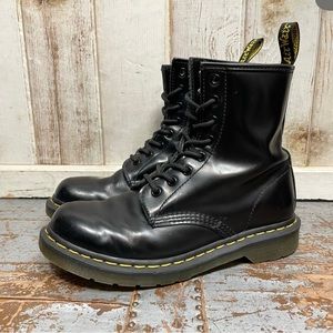 Dr Martens 1460 Smooth Leather Lace Up Boots